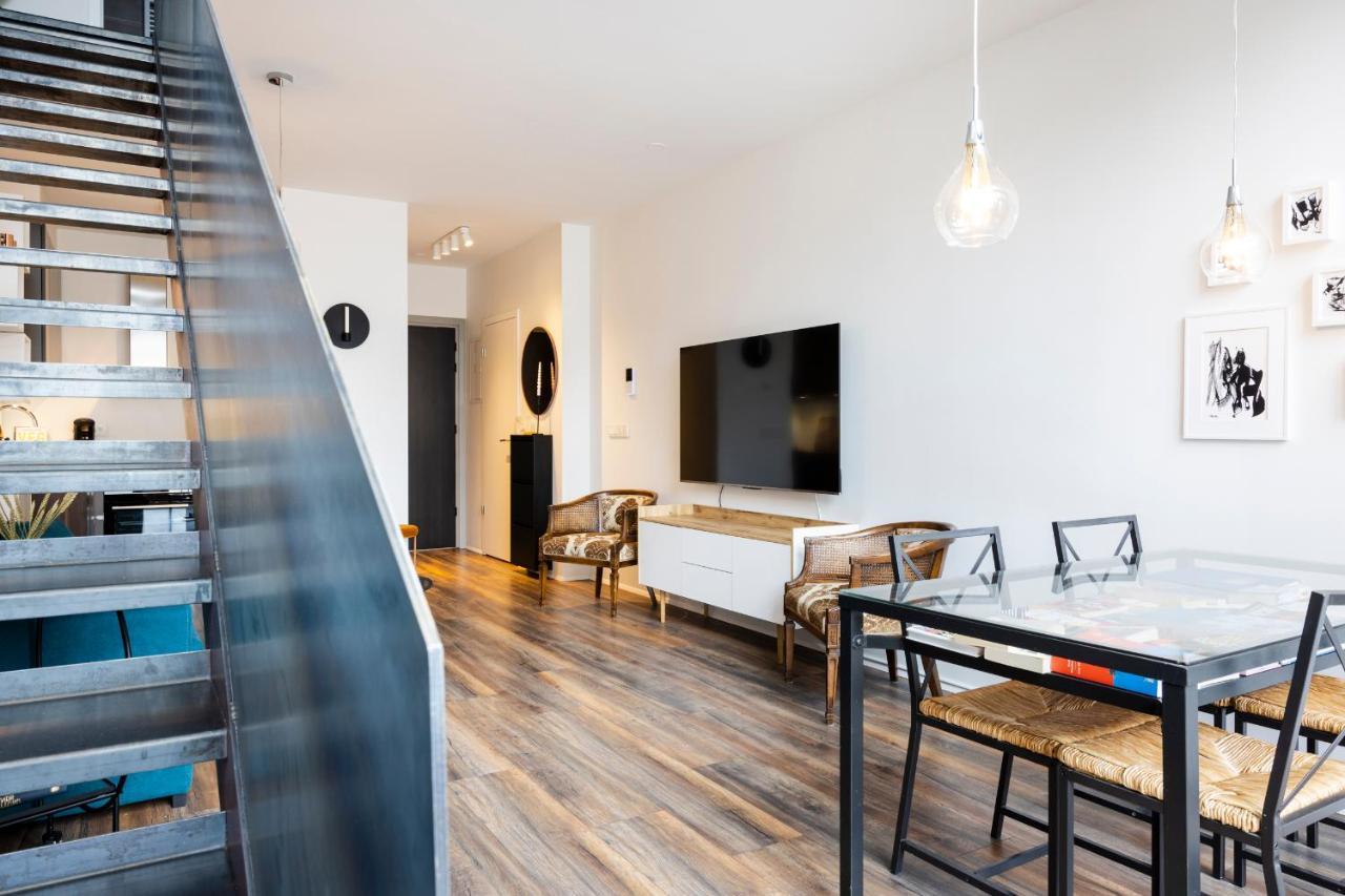 Loft-Style Duplex With Balcony In Downtown Reykjavik Apartment ภายนอก รูปภาพ
