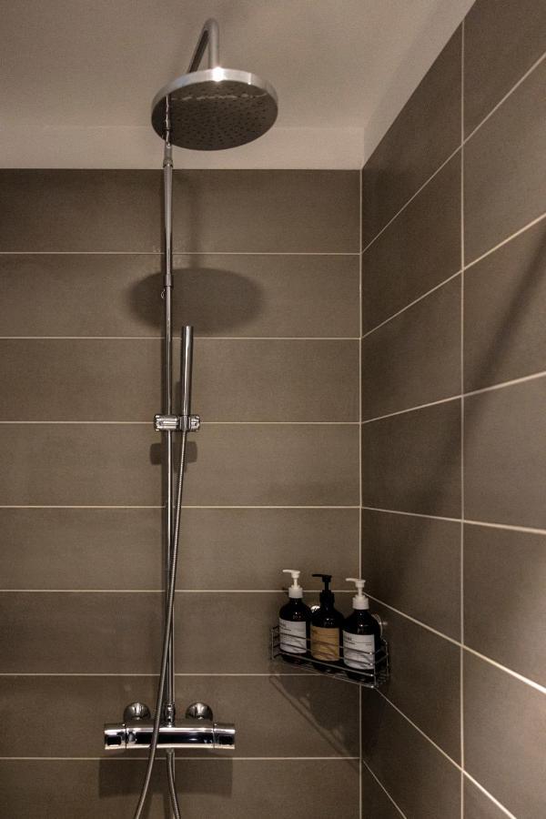Loft-Style Duplex With Balcony In Downtown Reykjavik Apartment ภายนอก รูปภาพ